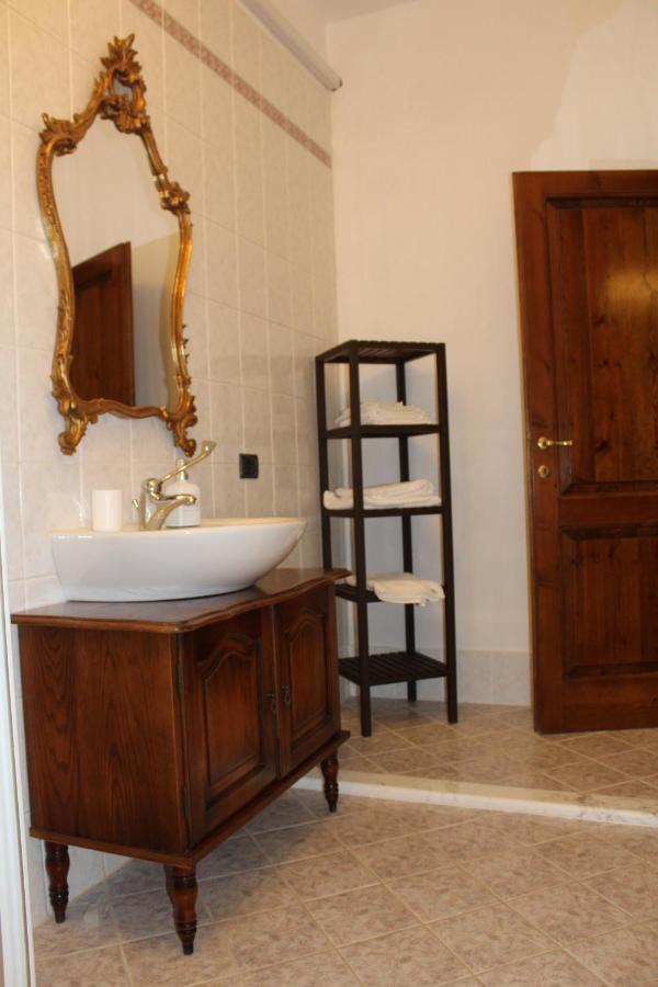 Casa Alla Madonna San Gimignano Buitenkant foto